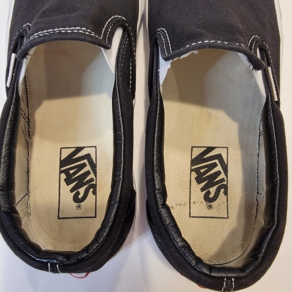 Vans Off The Wall Black & White Slip On Sneaker Size Men's 8 (Women's 9.5) - Picture 11 of 13